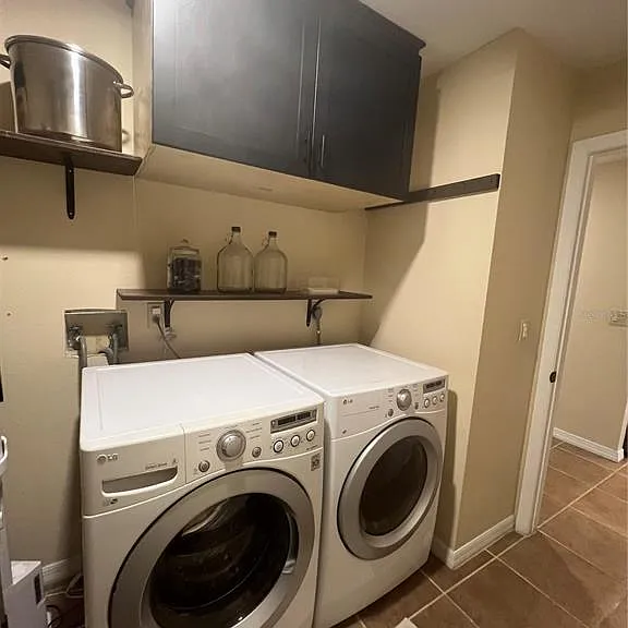 451 Rio De Janeiro Ave — Photo 45