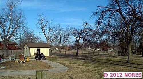 3rd image of 11993 S 274 East Ave
