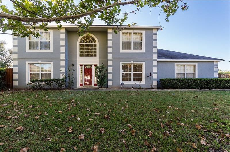 1st image of 16002 Lagoon Ct