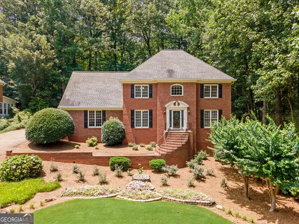 2675 Winthrope Way, Lawrenceville, GA 30044