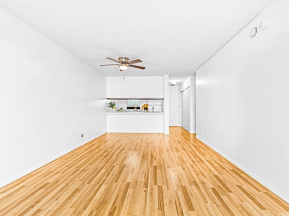 3rd image of 98-099 Uao Pl APT 2208
