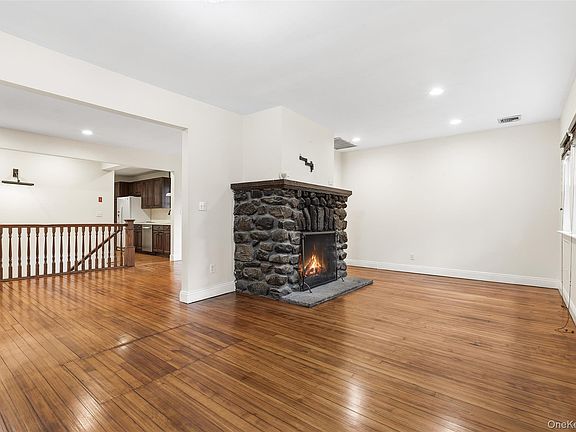 2nd image of 56 Huntville Road