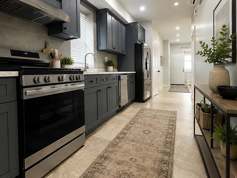 251 Graves St #1 — Photo 1