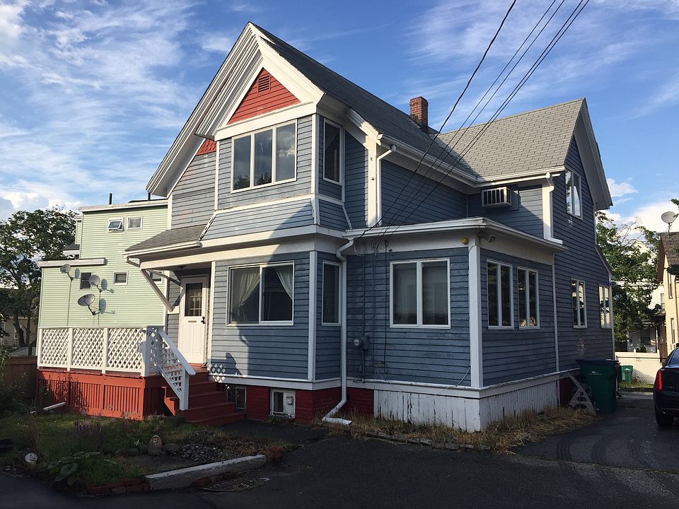19 Lewis Place