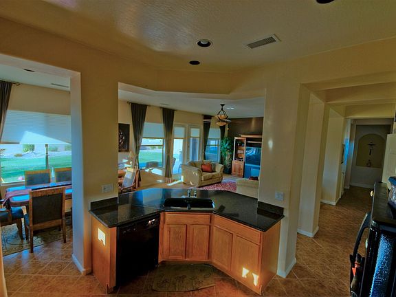 open kitchen/great room floor plan