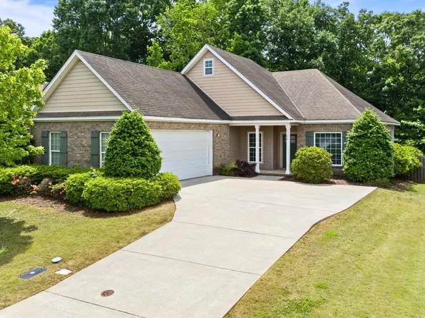 1732 Vfw Rd, Auburn, AL 36832