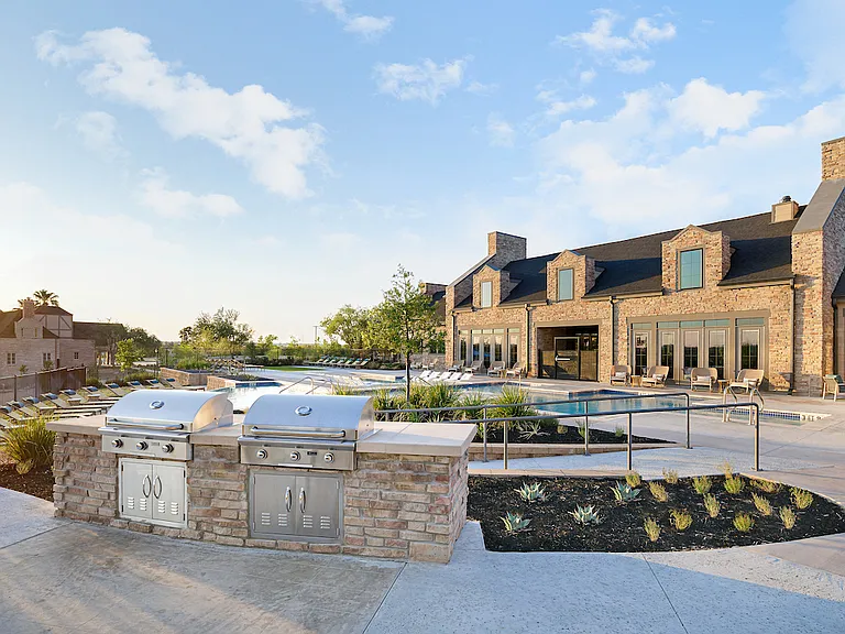 The Salado at Red Berry — Photo 25