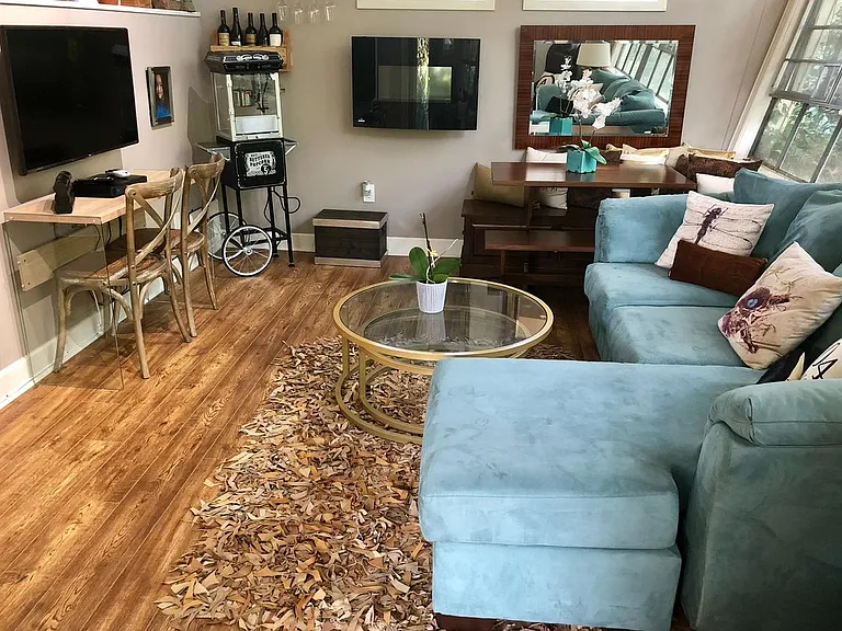 599 E Morningside Dr NE #1 — Photo 4