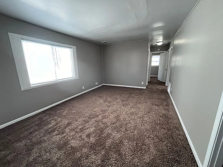 4029 Hanna St — Photo 3