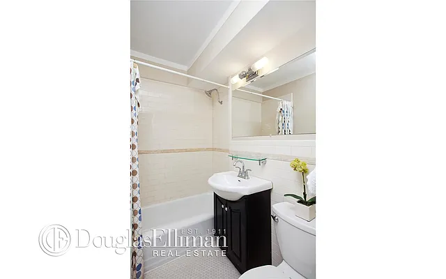 Sold by Douglas Elliman | media 4