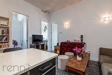 Rented by Rennit Inc.