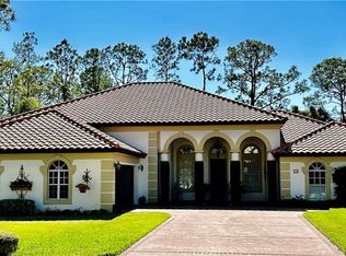 193 Edgemere Way S, Naples, FL 34105