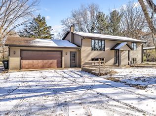 7672 Sunset Rd, Lino Lakes, MN 55014
