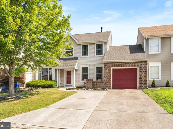 7 Wildberry Dr, Westampton, NJ 08060