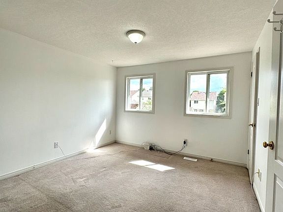 2nd image of 152 Montgomery Blvd