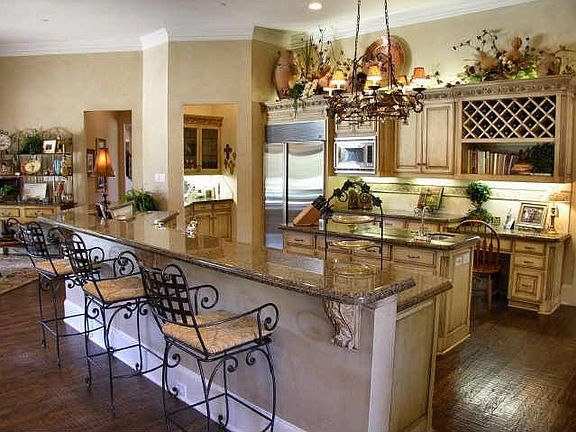 5th image of 3100 New Britton Dr