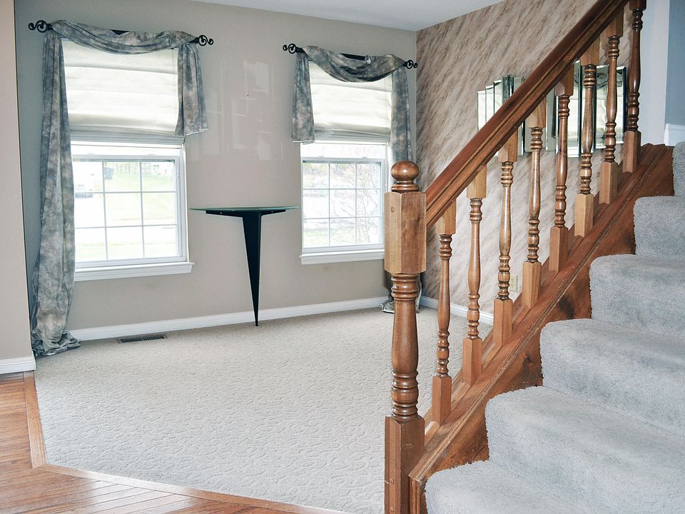 8419 Stratford Ct, Florence, KY 41042 Zillow