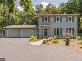 1035 Hopewell Rd, Downingtown, PA 19335