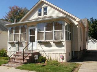 124 Wilber St, Springfield, MA 01104