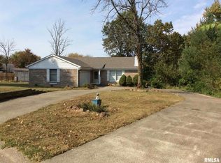 6 Curtis Ct, Mount Vernon, IL 62864