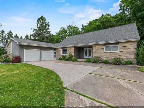 206 Woodside St, Rosendale, WI 54974