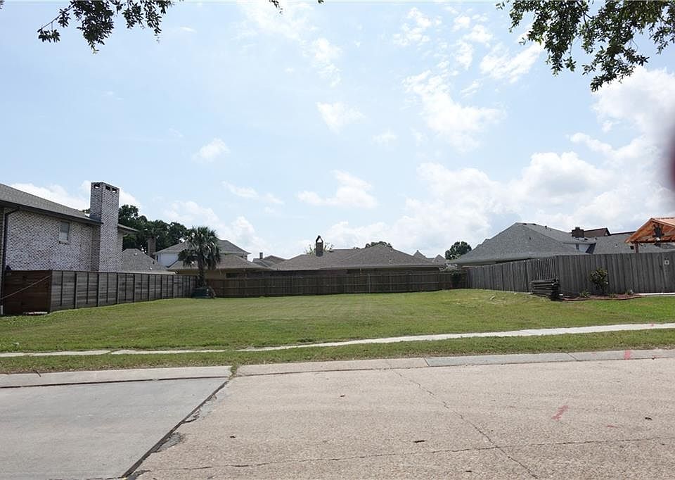 2nd image of 5212 Purdue Dr