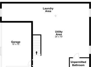 1 Sweet Briar Ln, Cos Cob, CT 06807