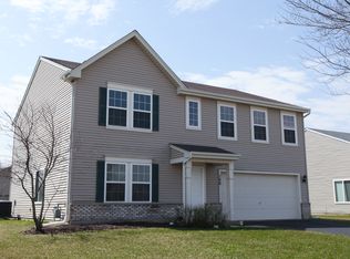 186 W Meadow Dr, Cortland, IL 60112