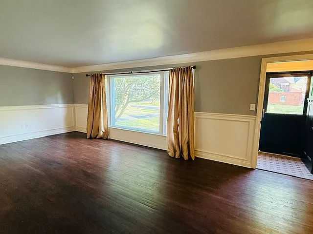 4021 Silsby Rd — Photo 5