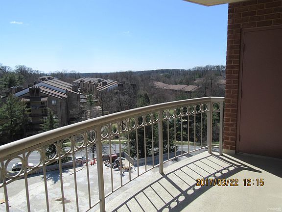 4th image of 5800 Nicholson Ln APT 802