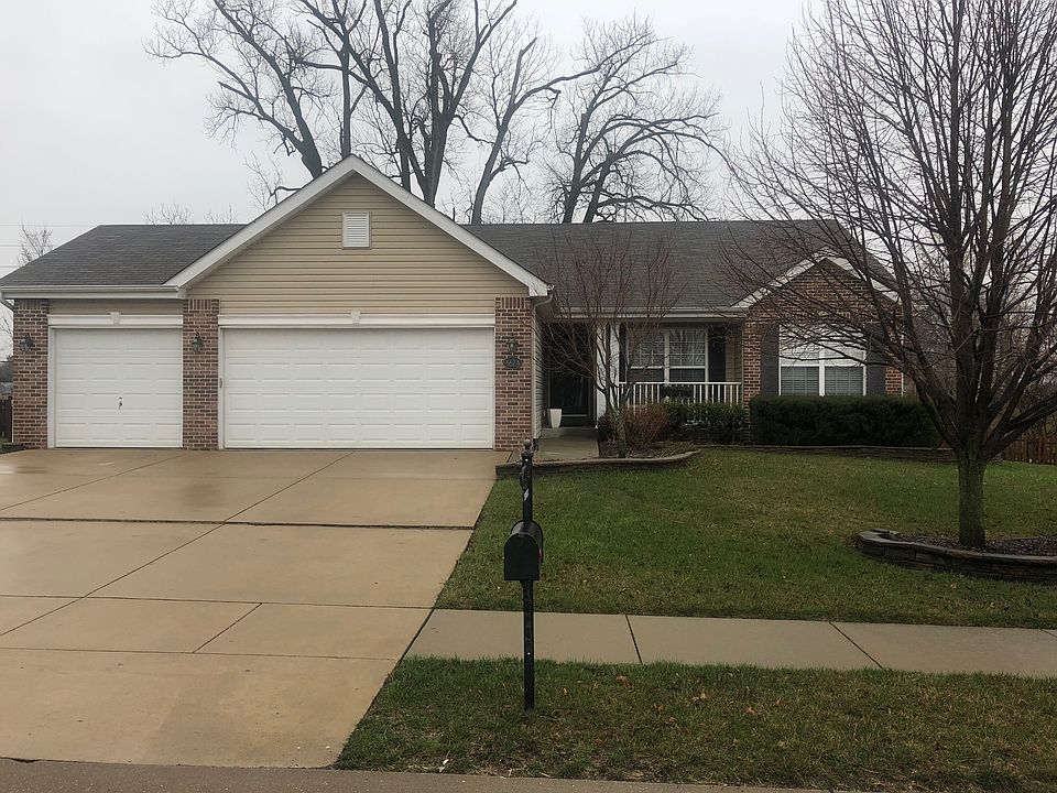 1st image of 3624 Moorgate Ct