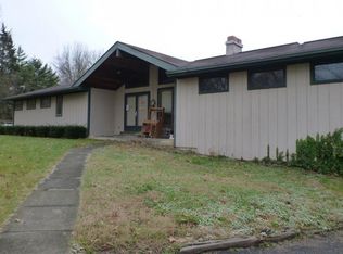 835 Hoop Rd, Xenia, OH 45385