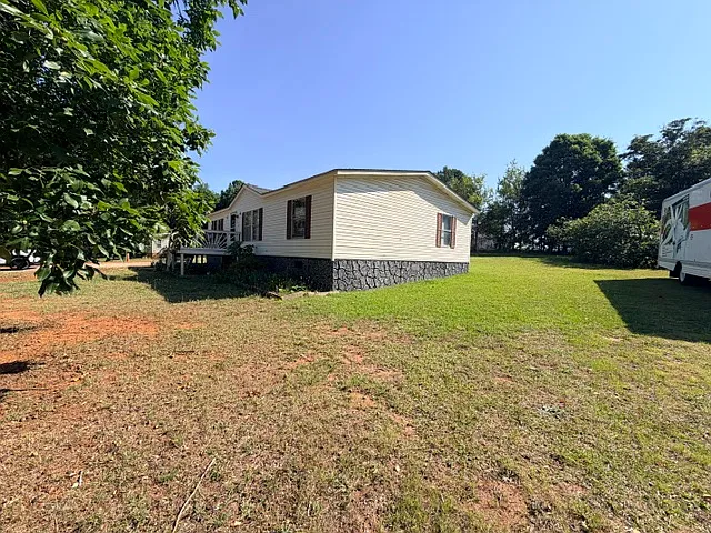 112 Old Denver Rd — Photo 2