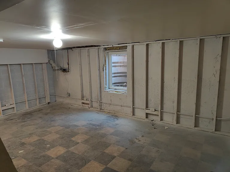 563 Lynn Ct #A — Photo 10