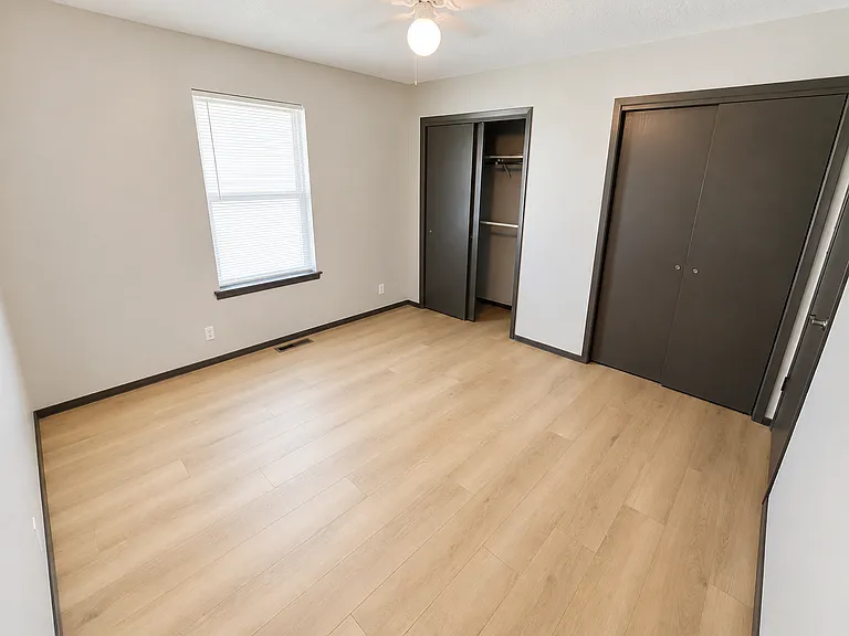 1532 N Maybelle Pl — Photo 5