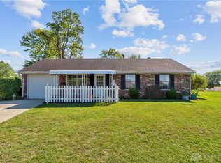 3956 Sparkhill Dr, Enon, OH
