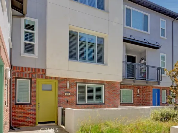 811 Hudson Ln, West Covina, CA 91790