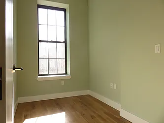 Rented by Rennit Inc.