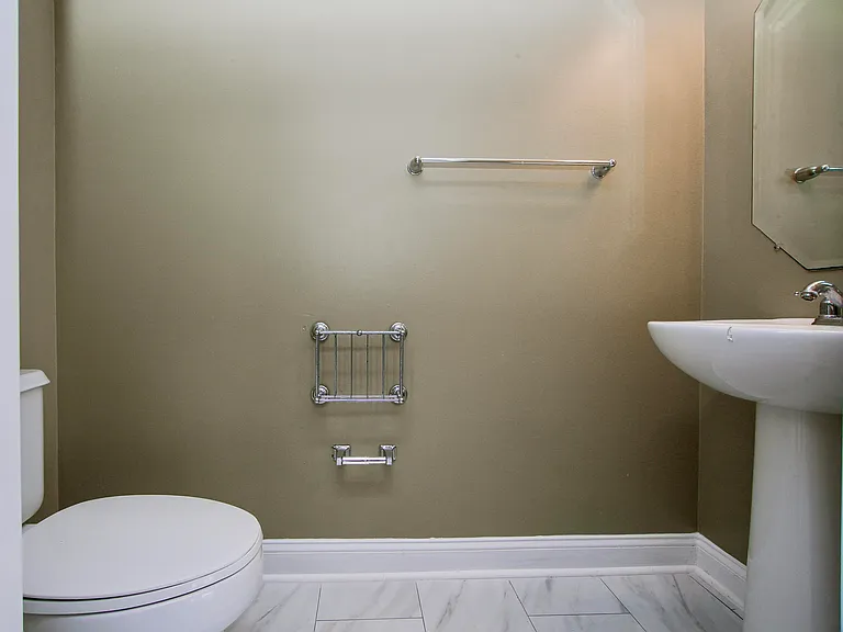4442 Rock Creek Cir — Photo 7
