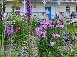 70 High St, Belfast, ME 04915