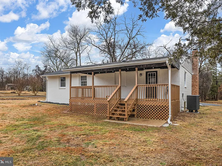 10789 Brent Town Rd — Photo 3
