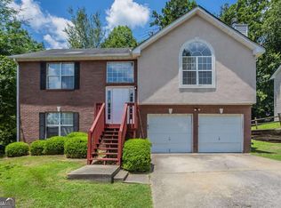 999 Brecken Ln, Lithonia, GA 30058