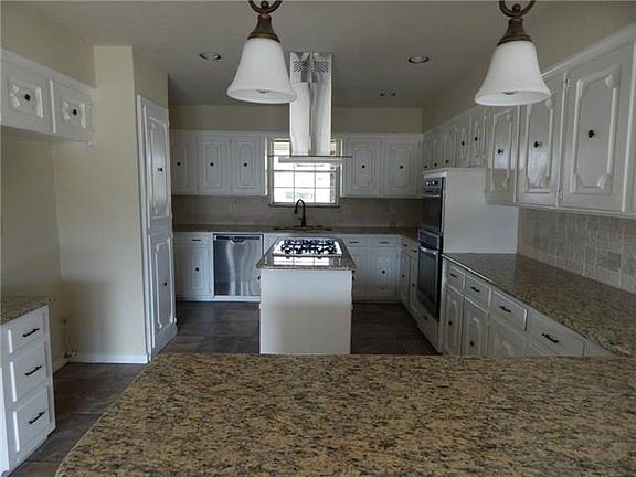 4th image of 102 Ashe Bend Dr