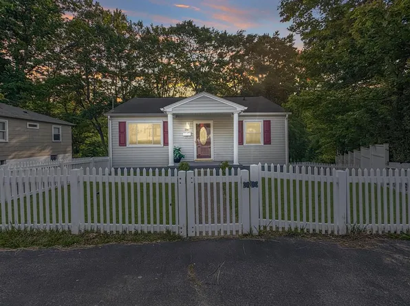 216 Dorcas Ave, Beckley, WV 25801