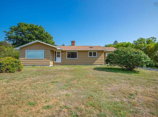 8402 Highway 1, Meteghan, NS B0W 2L0