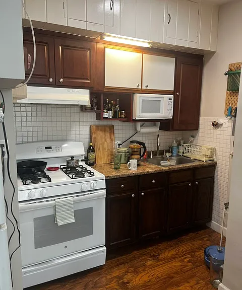 3015-25 N Milwaukee Ave #212 — Photo 5