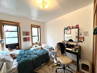 Rented by KNOCKKNOCK LLC