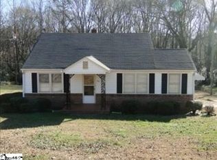 256 N Craft St, Wellford, SC 29385