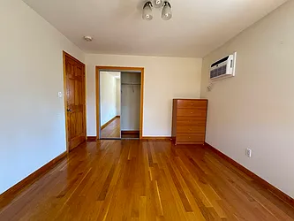 Rented by NY Space Finders Inc.