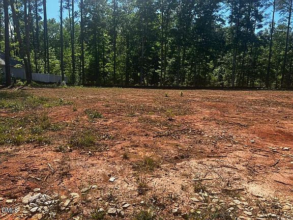 2nd image of 200 Shawnee Dr #992